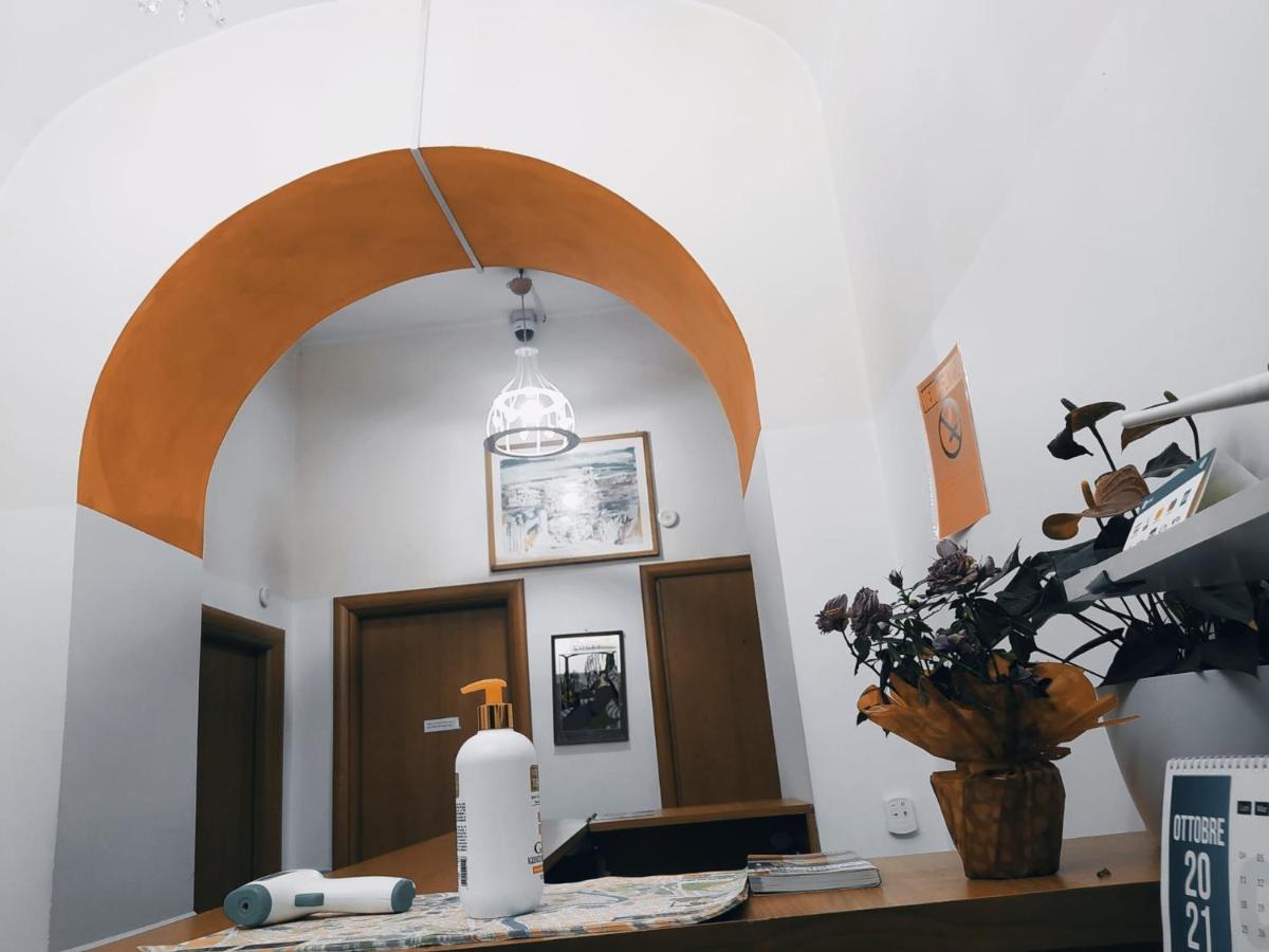 Cattaneo Accomodation ローマ エクステリア 写真